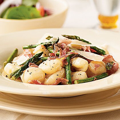 Gnocchi with Tomatoes, Spinach, and Pancetta